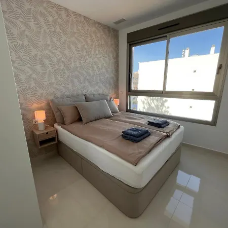 Appartement Exclusive For 6 People On The - Front Line - 1st Line Torrevieja